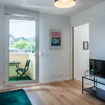 T2 cosy 50m de la plage de Trestraou - petite vue mer